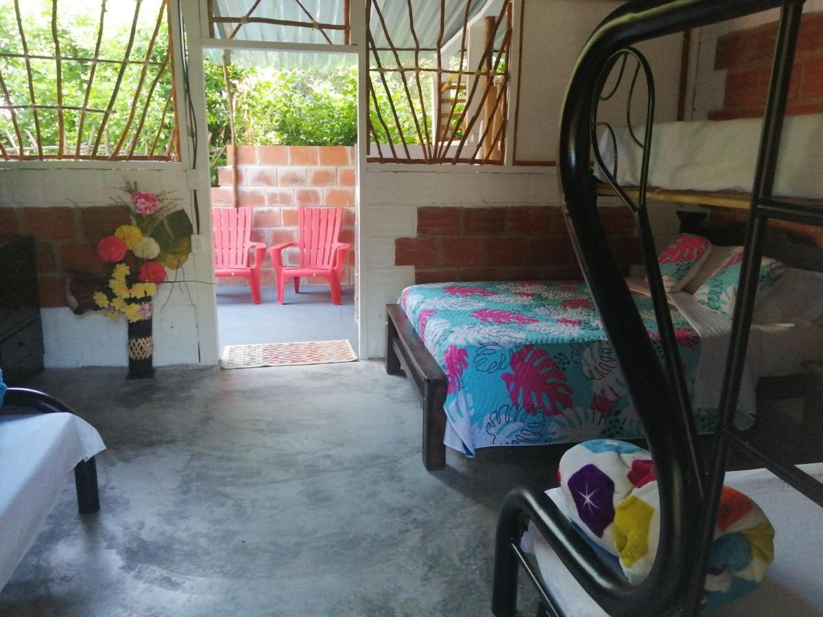 Finca Ecoturistica Los Jagueyes Baraya Exteriör bild
